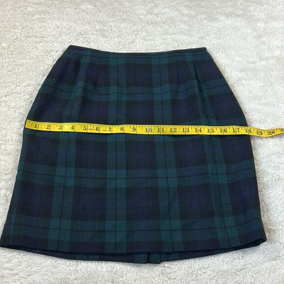 Y2K Kasper A.S.L. two piece skirt suit in blue and green plaid, size 4P - Picture 9 of 13
